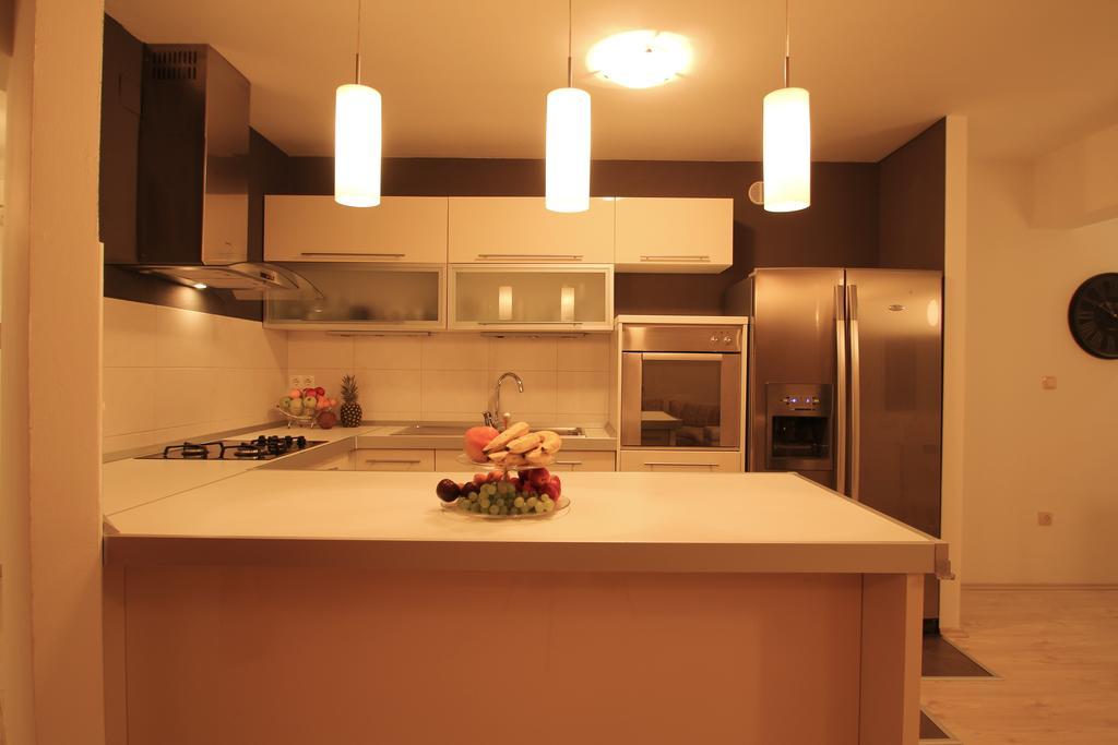 Apartment Lara Кастель-Нови Экстерьер фото